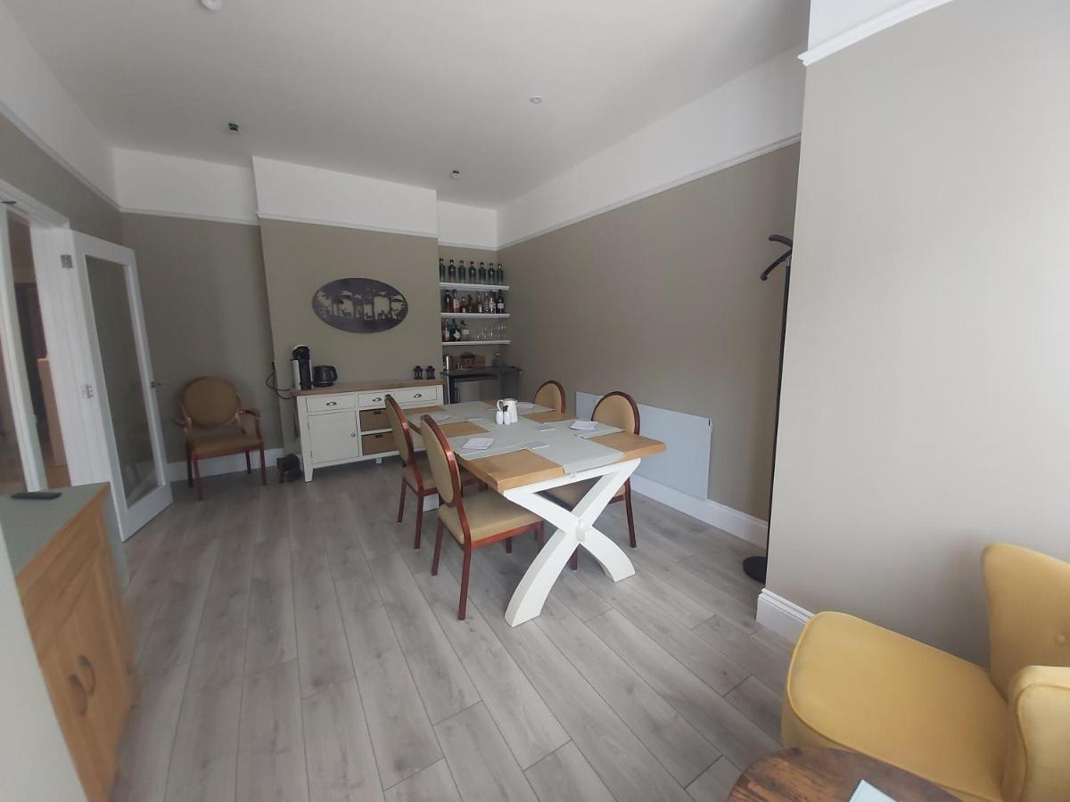 مبيت وإفطار Totland Bay House المظهر الخارجي الصورة
